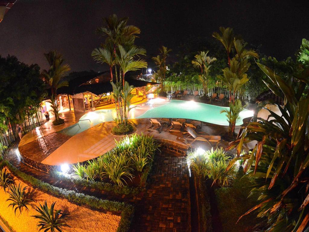 Arenal Backpackers Resort La Fortuna Buitenkant foto