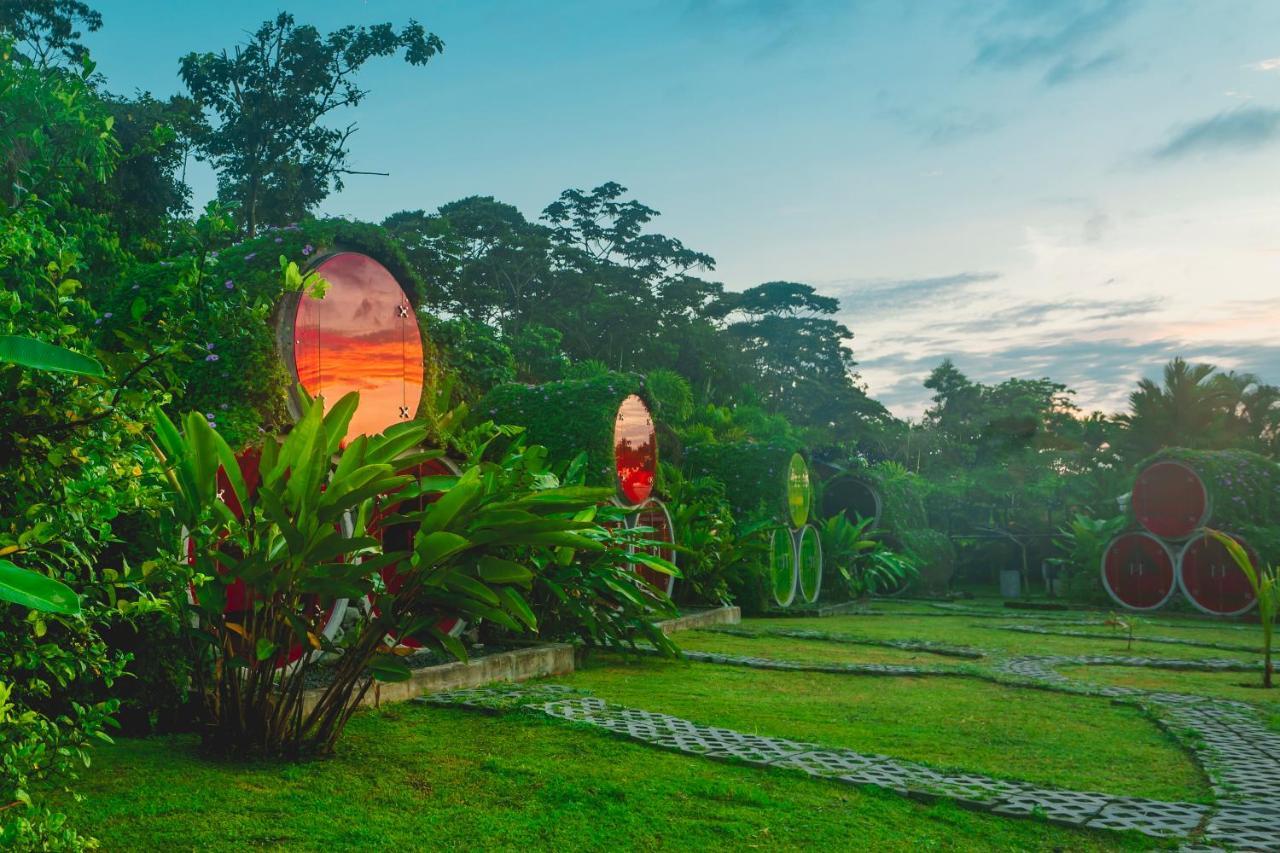 Arenal Backpackers Resort La Fortuna Buitenkant foto