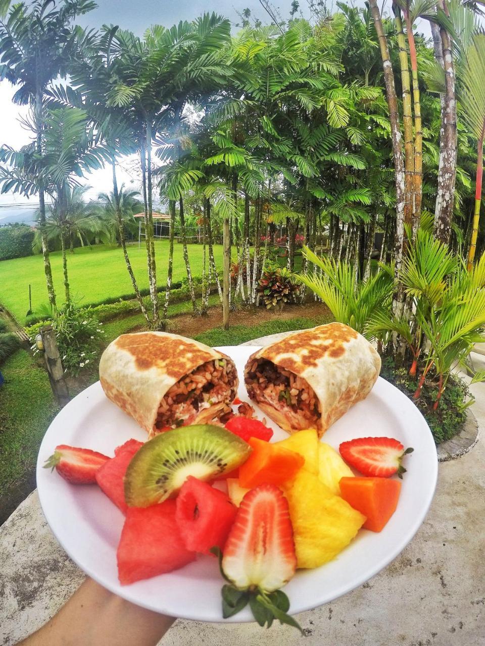 Arenal Backpackers Resort La Fortuna Buitenkant foto